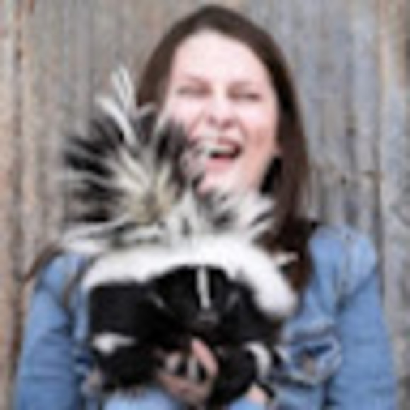 Meet your Posher, Michaella - Picture 1 of 1
